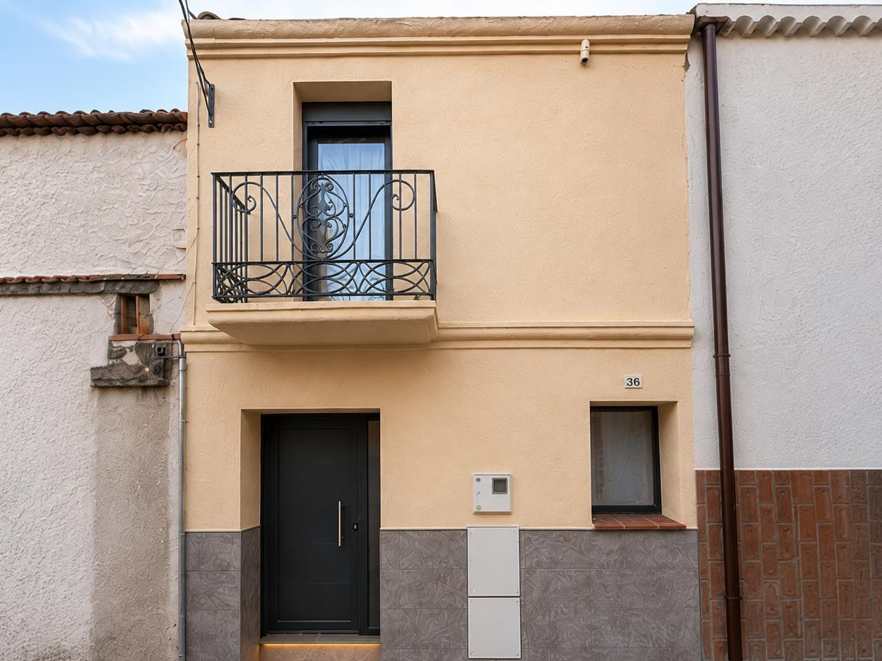Fachada realzada con Nexo Render